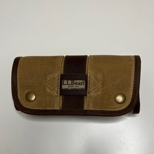 L.L. Bean Maine Waxed Canvas Fly Wallet, never used